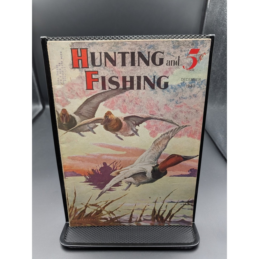 Vintage Hunting and Fishing Magazine December 1940 Outdoorsman Shooting